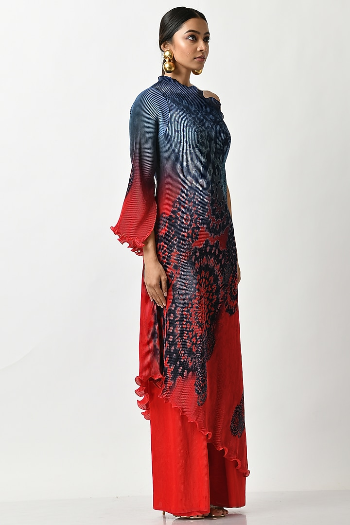 Navy & Red Batik Printed One-Shoulder Tunic by Kiran Uttam Ghosh at Pernia's Pop Up Shop
