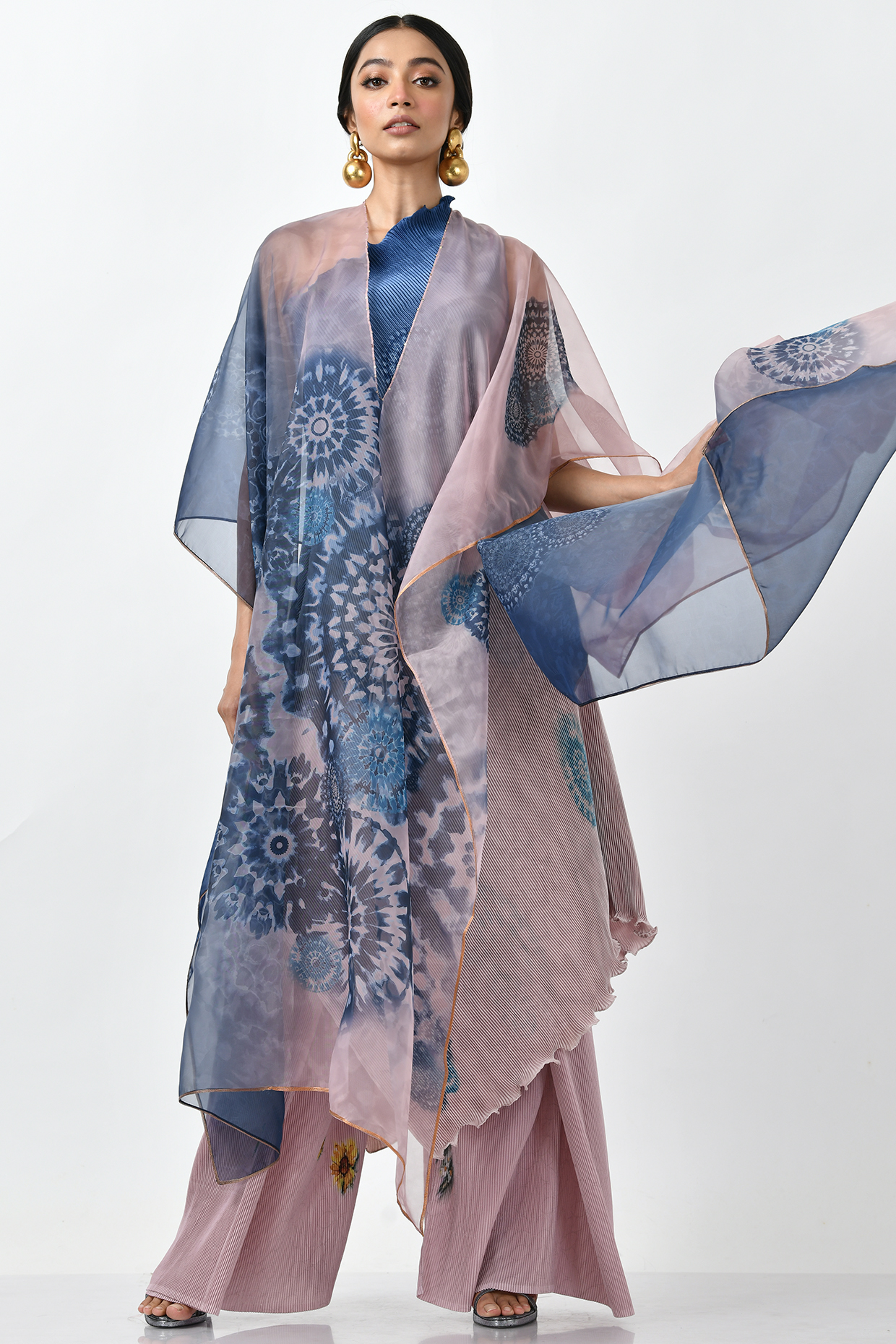 Pink Batik Printed Drape by Kiran Uttam Ghosh at Pernia's Pop Up Shop