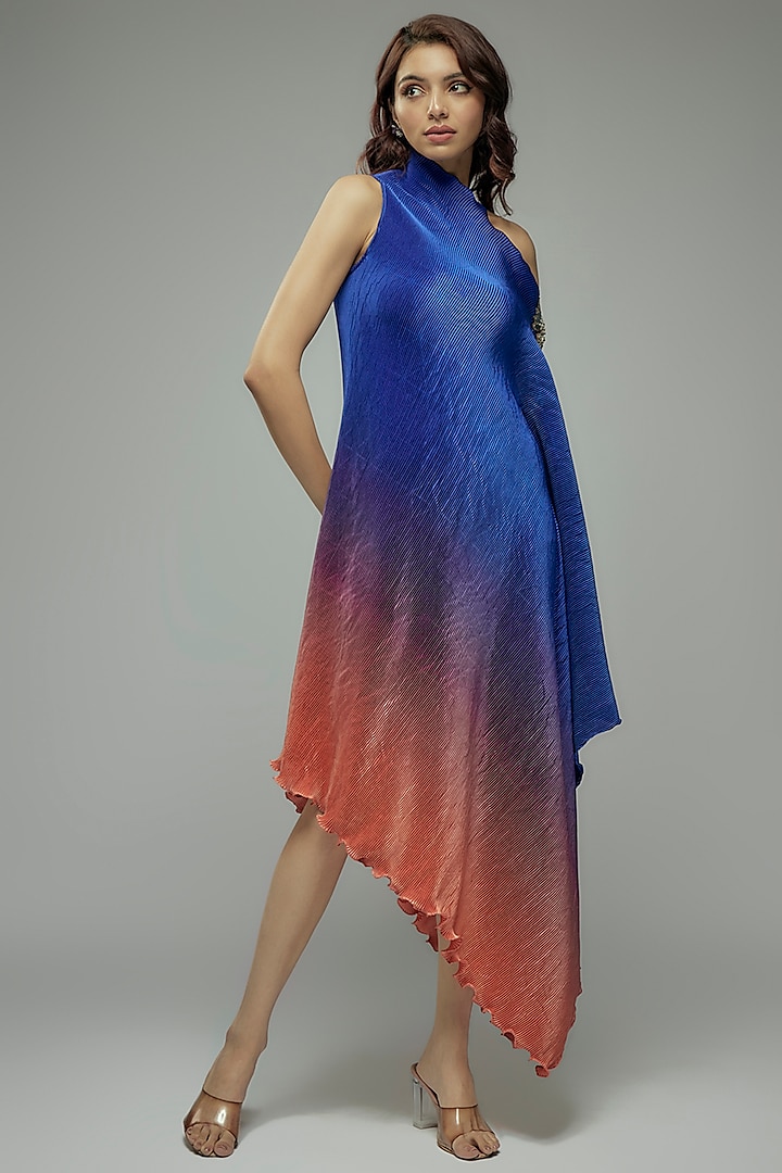 Red & Blue Pleated Polyster Tunic by Kiran Uttam Ghosh at Pernia's Pop Up Shop