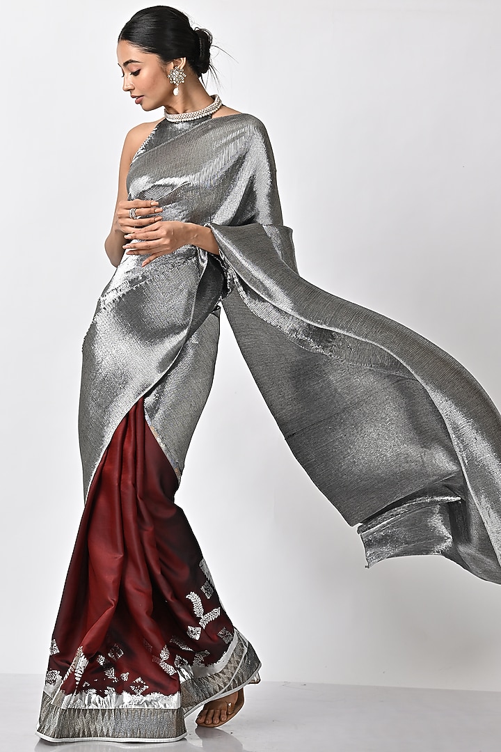 Silver Embroidered Pleated Wedding Saree Set by Kiran Uttam Ghosh at Pernia's Pop Up Shop
