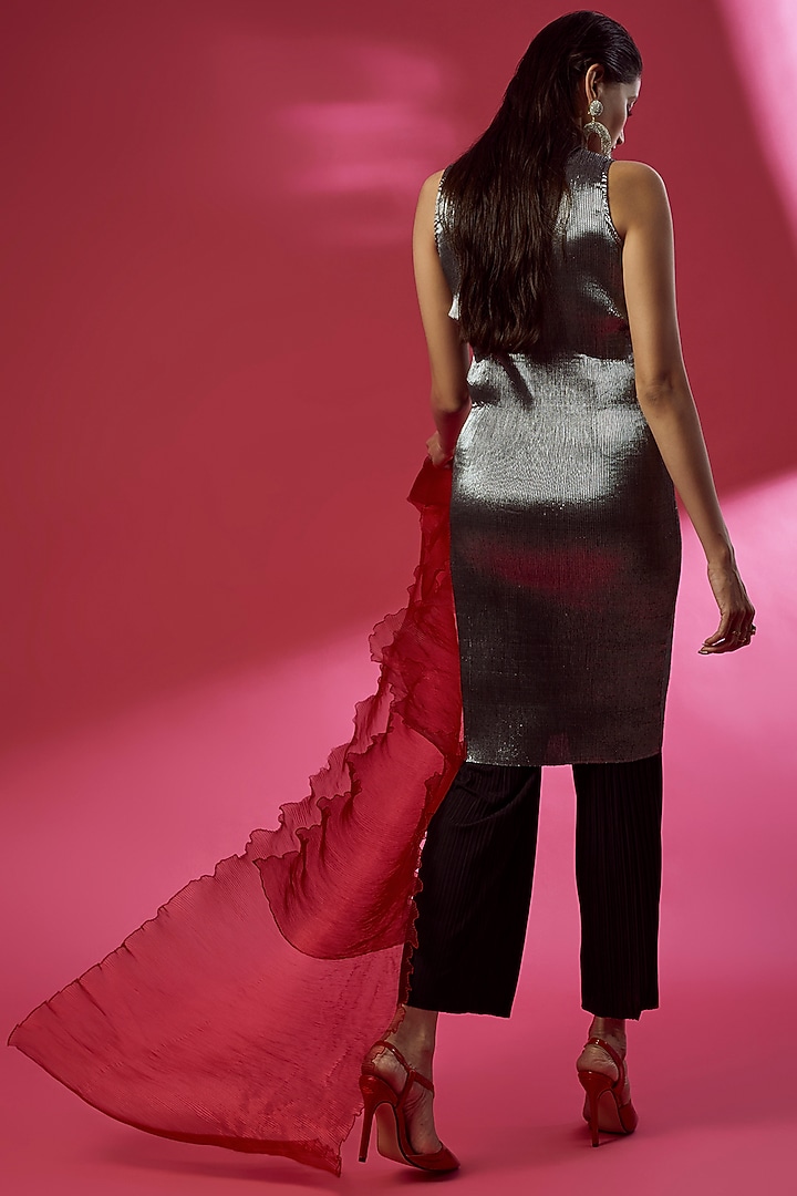 Grey Pleated Polyester Embroidered Tunic Set by Kiran Uttam Ghosh at Pernia's Pop Up Shop