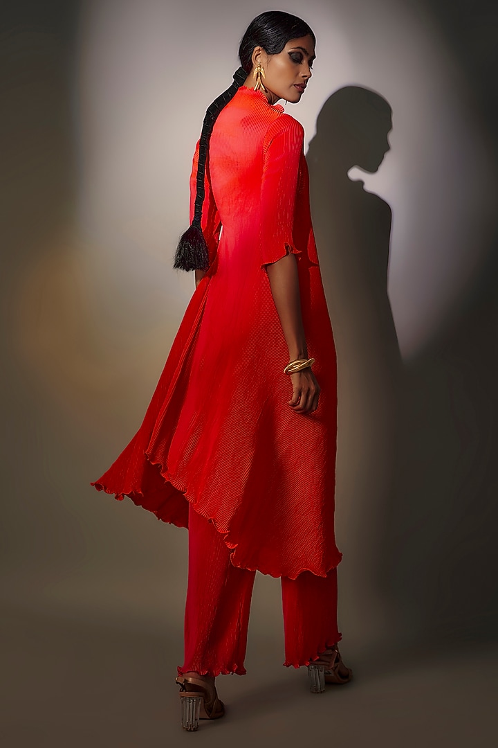 Coral Pleated Polyester Motif Work Angrakha Kurta by Kiran Uttam Ghosh at Pernia's Pop Up Shop