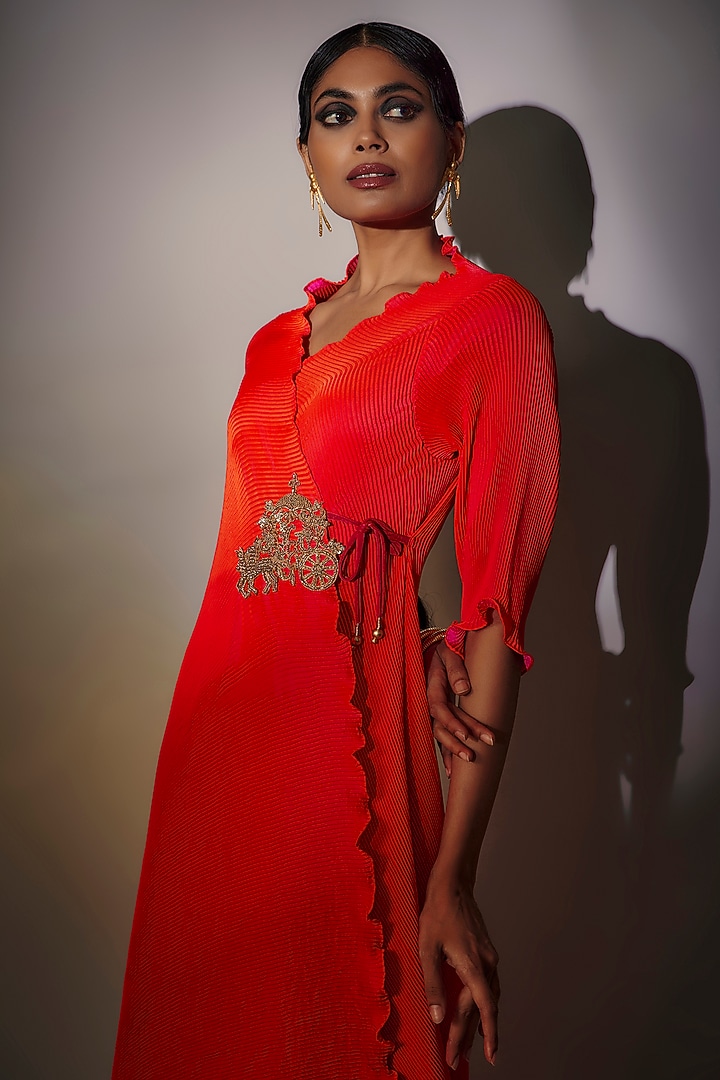 Coral Pleated Polyester Motif Work Angrakha Kurta by Kiran Uttam Ghosh at Pernia's Pop Up Shop