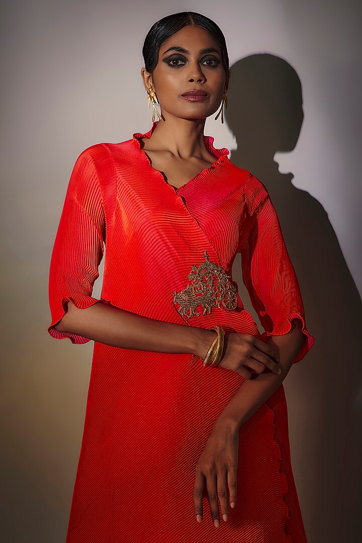 Coral Pleated Polyester Motif Work Angrakha Kurta by Kiran Uttam Ghosh at Pernia's Pop Up Shop
