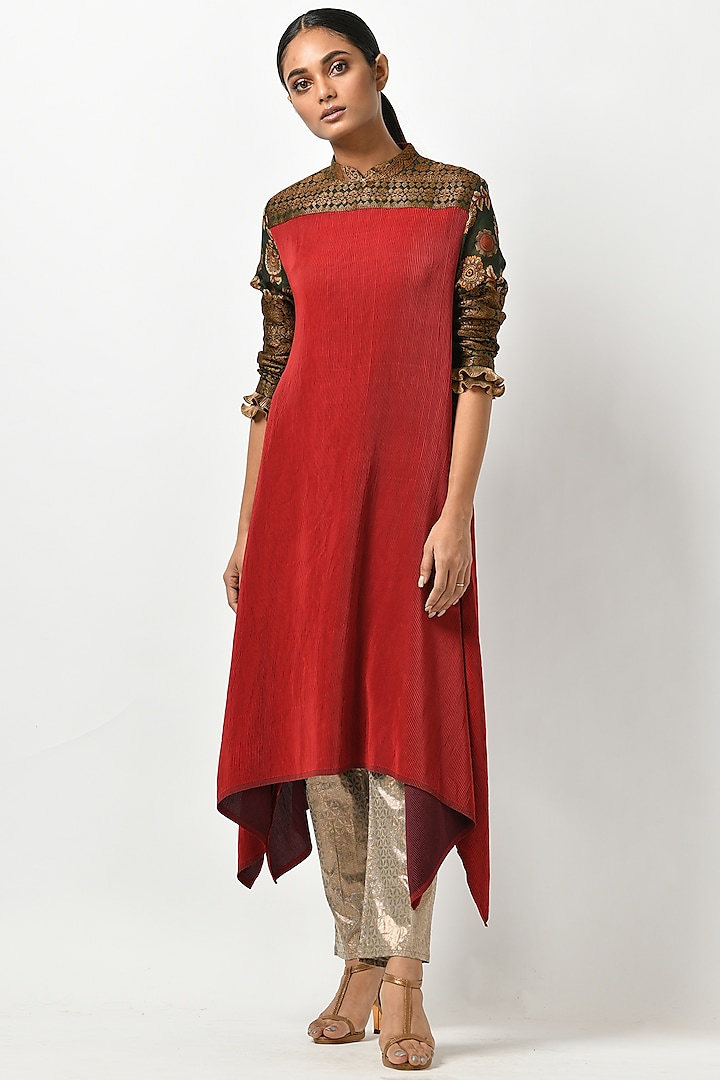 Brick Red Kaftan With Kalamkari Sleeves by Kiran Uttam Ghosh