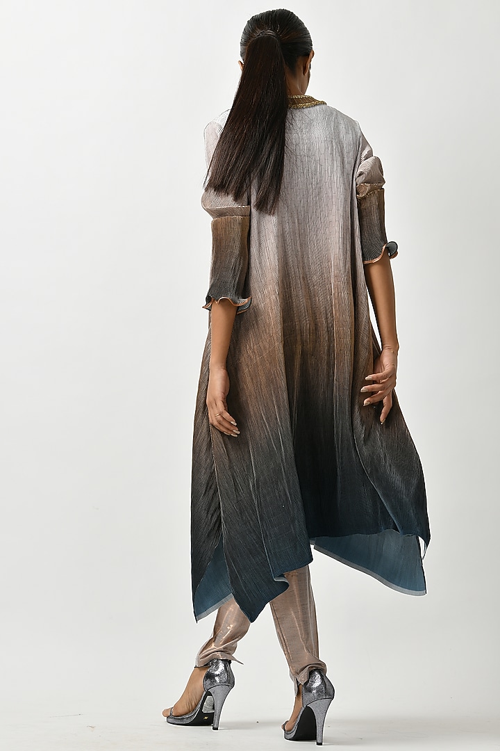 Beige & Navy Blue Embroidered Kaftan by Kiran Uttam Ghosh at Pernia's Pop Up Shop