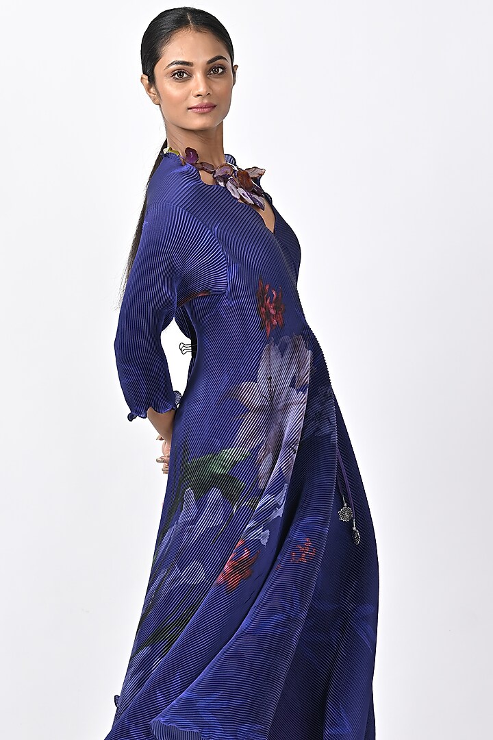 Purple Printed Angrakha Kurta by Kiran Uttam Ghosh at Pernia's Pop Up Shop