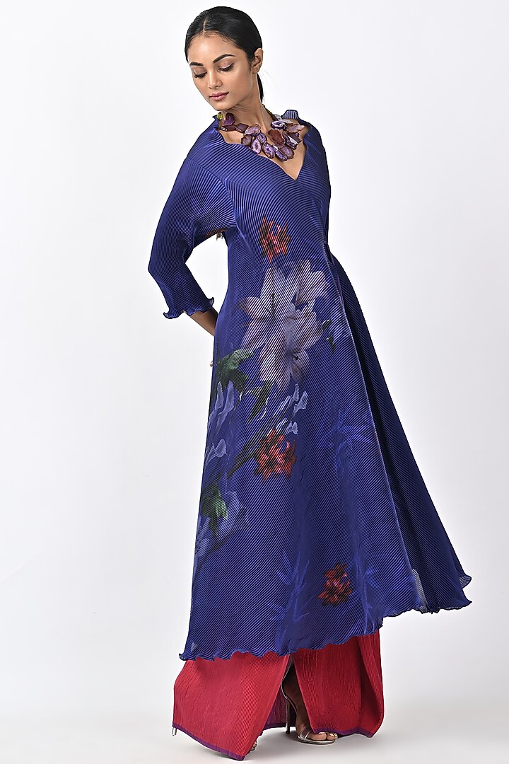 Purple Printed Angrakha Kurta by Kiran Uttam Ghosh at Pernia's Pop Up Shop