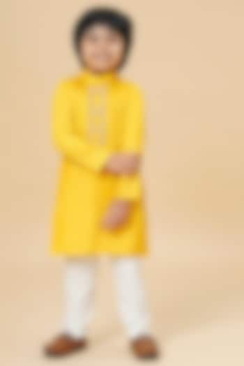 Yellow Cotton Glaze Silver Embellished Kurta Set For Boys by K&U