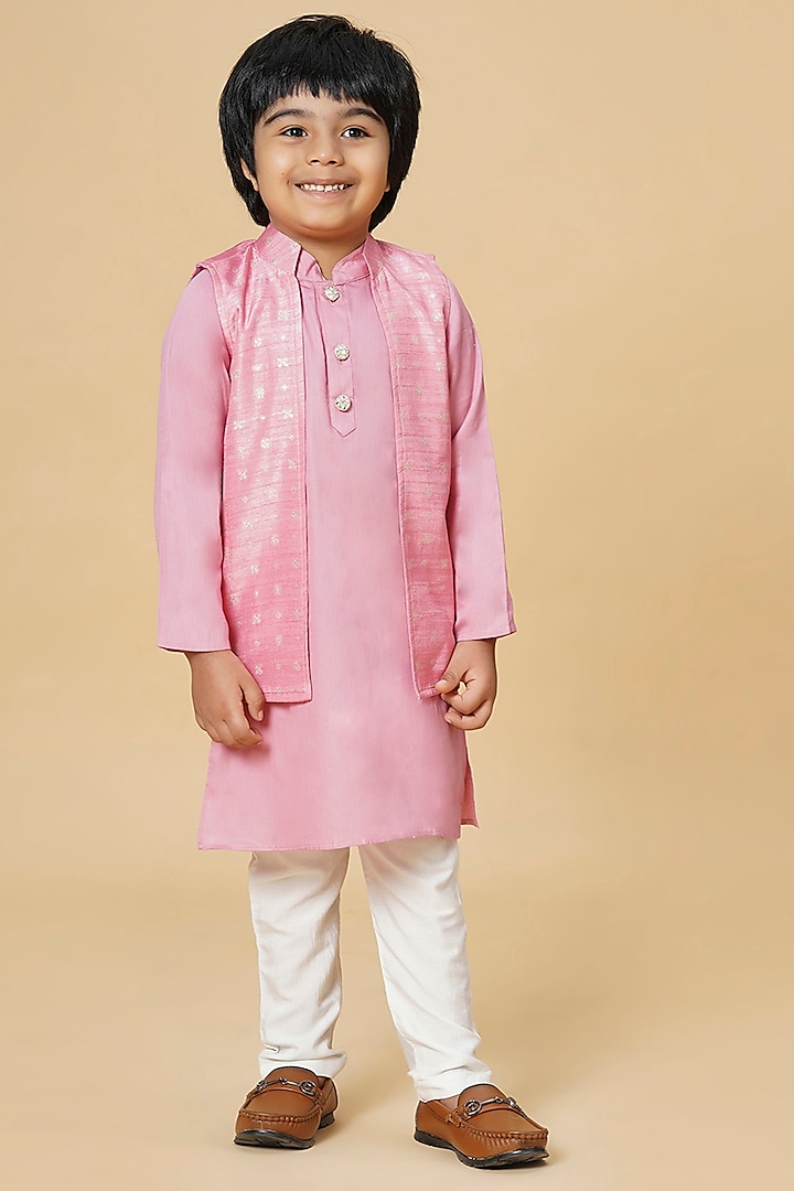 Pink Cotton Glaze Geometrical Indo-Western Set For Boys by K&U