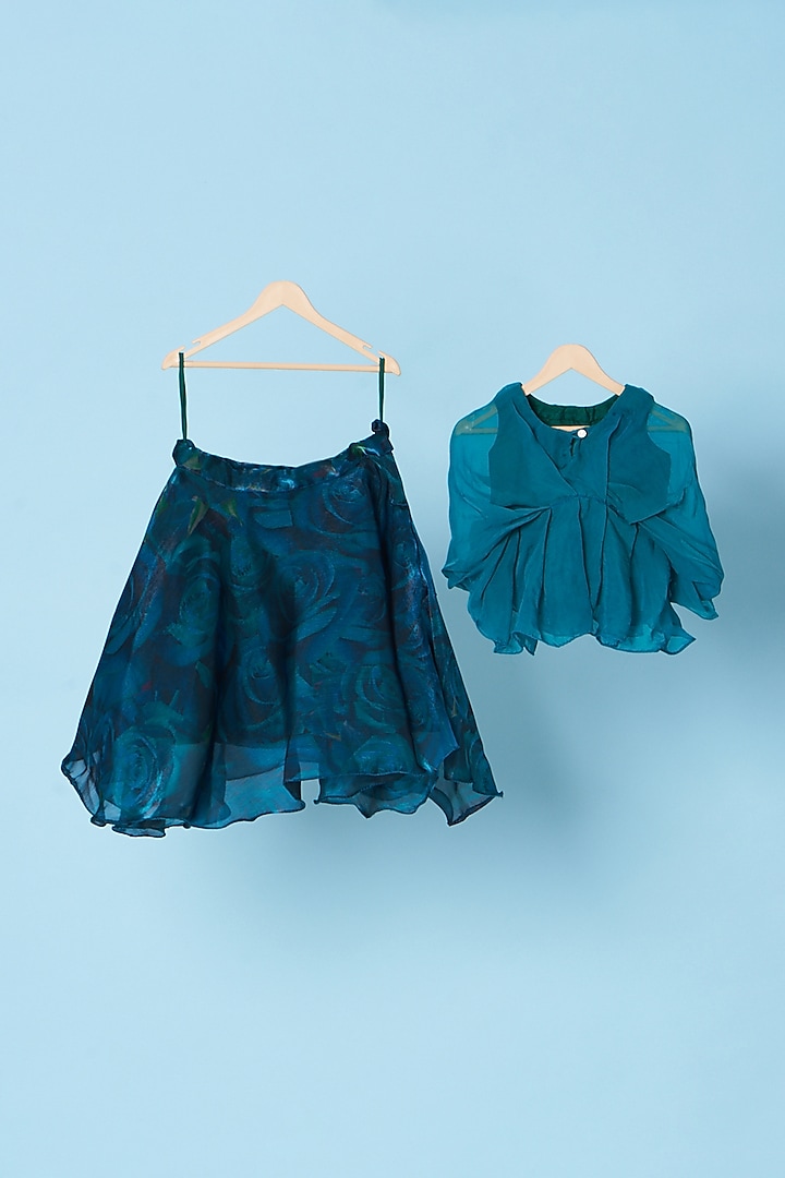 Bottle Green Printed Lehenga Set For Girls by Kulreeti at Pernia's Pop Up Shop