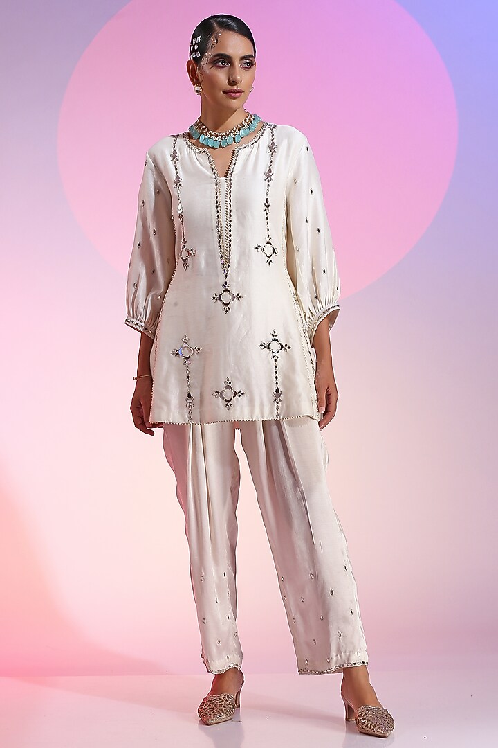 Ivory Handwoven Cotton Silk Embellished Kurta Set by Kudi Pataka Designs  at Pernia's Pop Up Shop