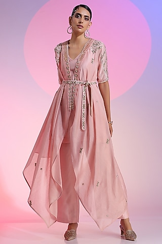 Soft Pink Pure Chanderi Embroidered Jacket Set by Kudi Pataka Designs 
