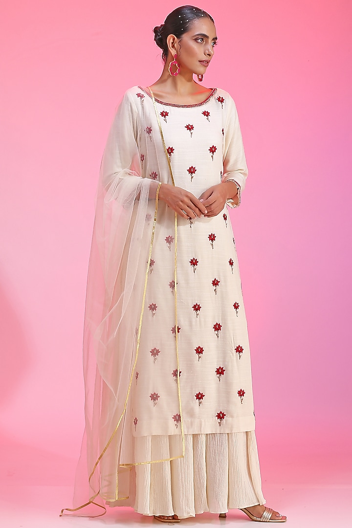 Ivory Modal Embroidered Kurta Set by Kudi Pataka Designs  at Pernia's Pop Up Shop