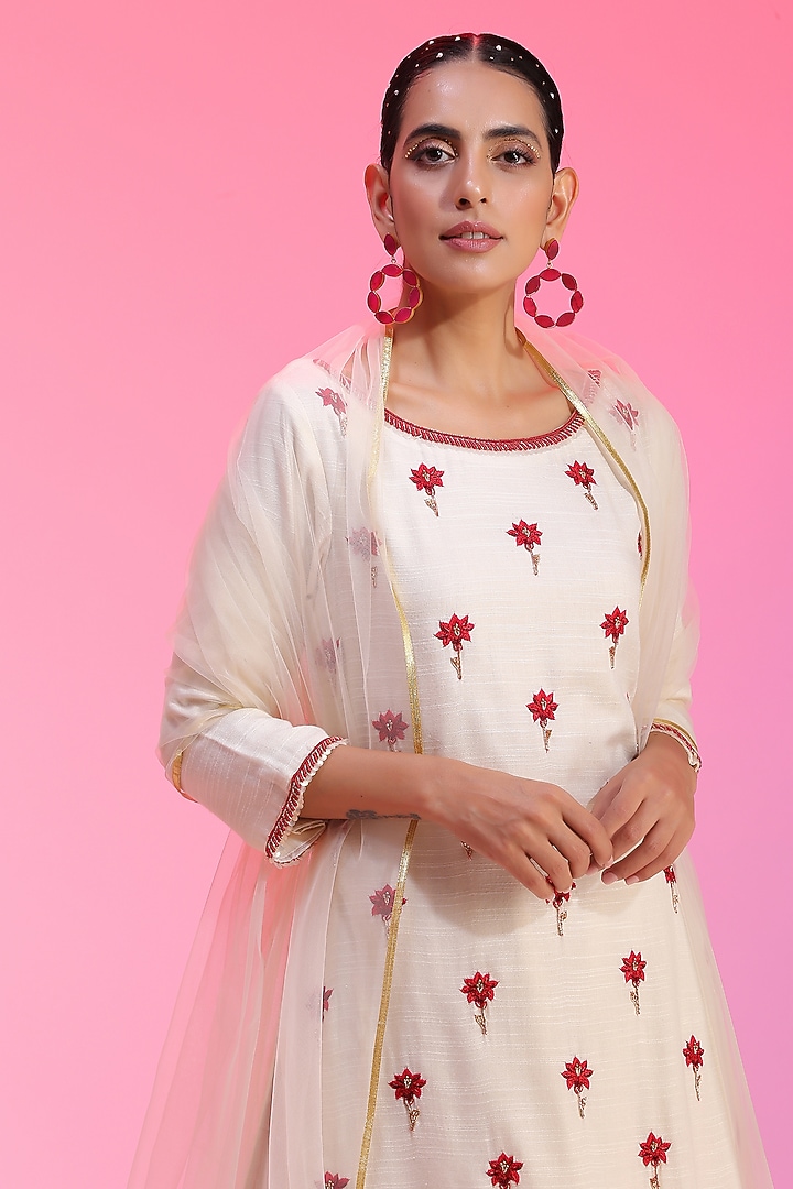Ivory Modal Embroidered Kurta Set by Kudi Pataka Designs  at Pernia's Pop Up Shop