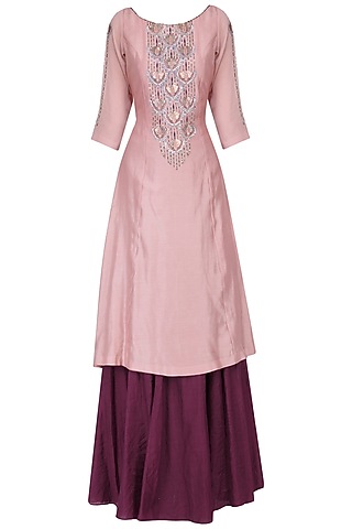 Dusty Pink Handwoven Chanderi Sequins Embroidered Kurta Set For Girls by Mini Pataka by Kudi Pataka Designs 