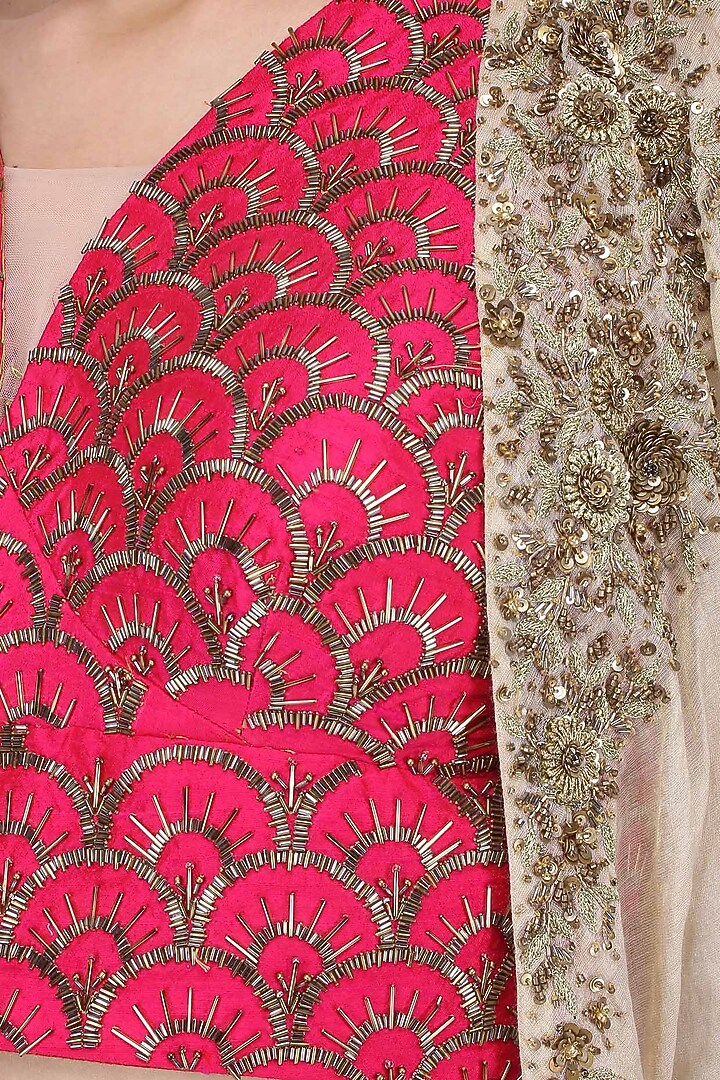 Ivory Cotton Jacquard Skirt Set For Girls by Mini Pataka by Kudi Pataka Designs  at Pernia's Pop Up Shop