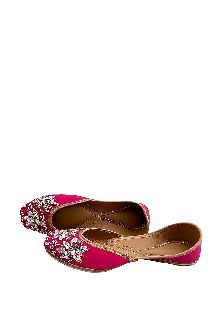 Pink Leather Embroidered Juttis by Kurrbat