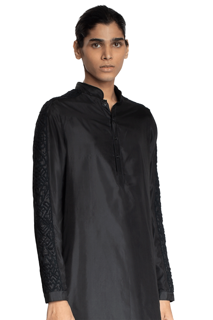 Black Linen Satin Kurta by Kunal Rawal at Pernia's Pop Up Shop