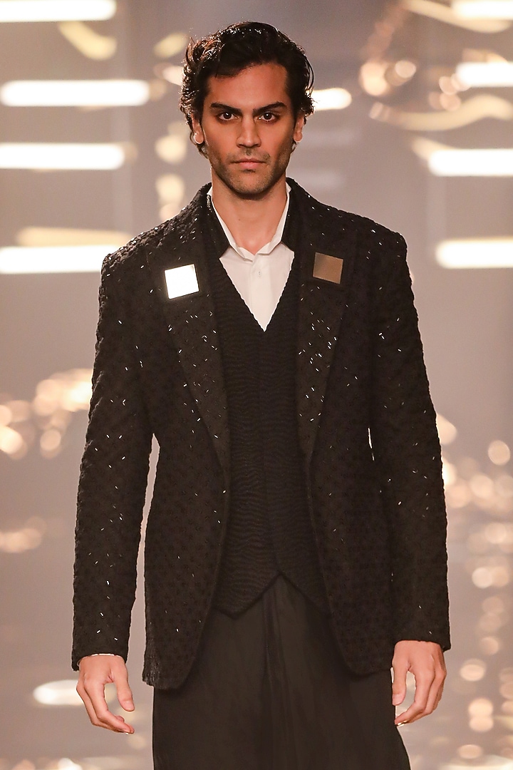 Black Suiting Blazer by Kunal Rawal at Pernia's Pop Up Shop
