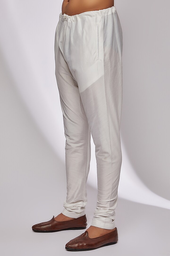 Vanilla White Suiting Embroidered Nehru Jacket Set by Kunal Rawal at Pernia's Pop Up Shop