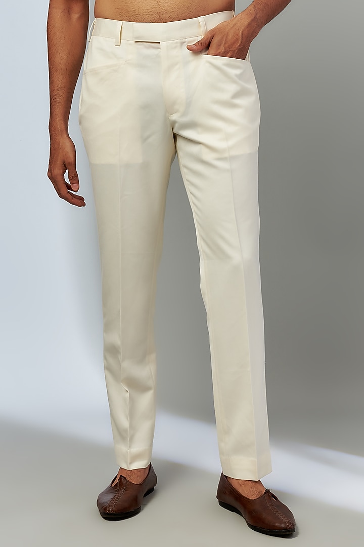 Cream Suiting Hand Embroidered Groom Sherwani Set by Kunal Rawal at Pernia's Pop Up Shop