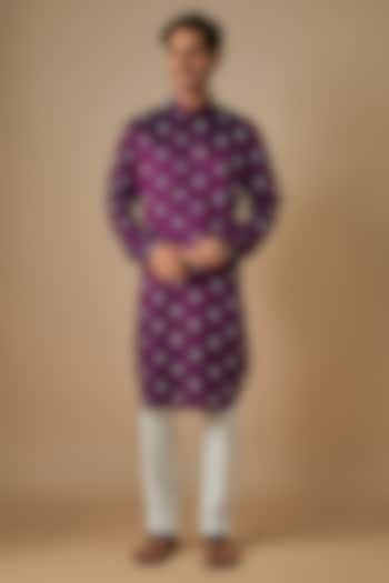 Magenta Linen Satin Embroidered Kurta by Kunal Rawal