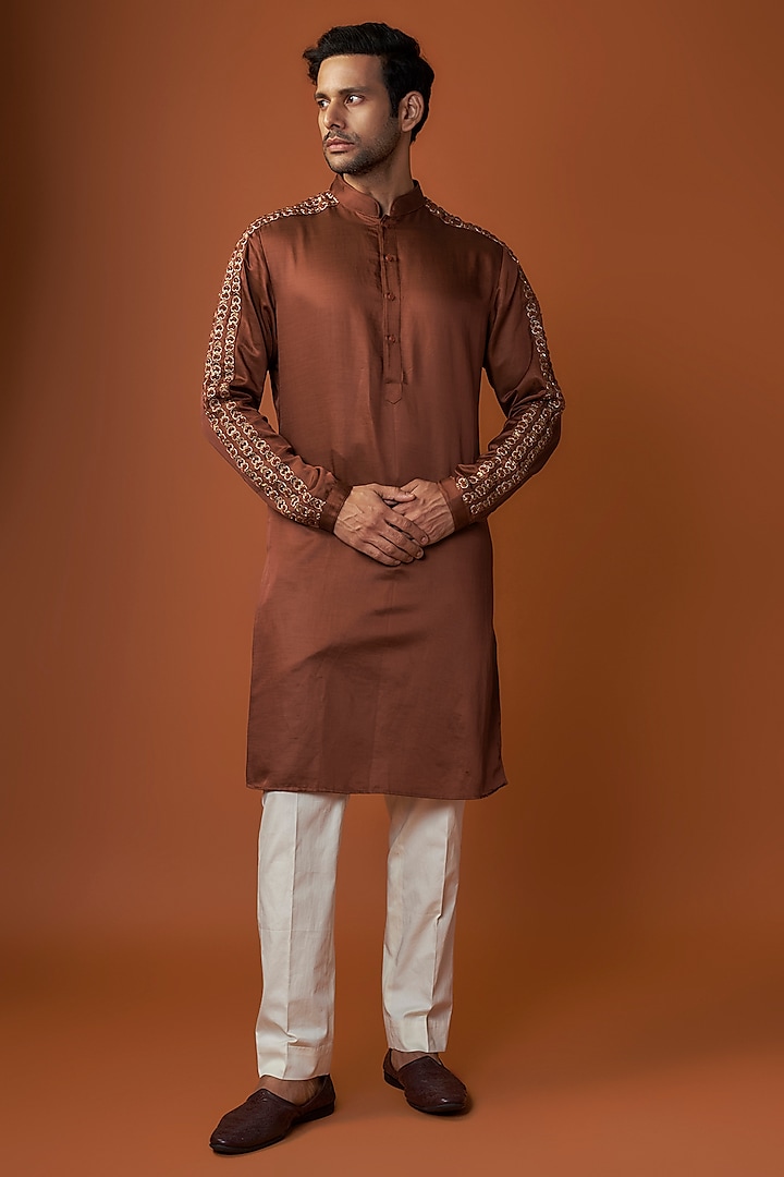 Rust Linen Satin Embroidered Kurta by Kunal Rawal at Pernia's Pop Up Shop