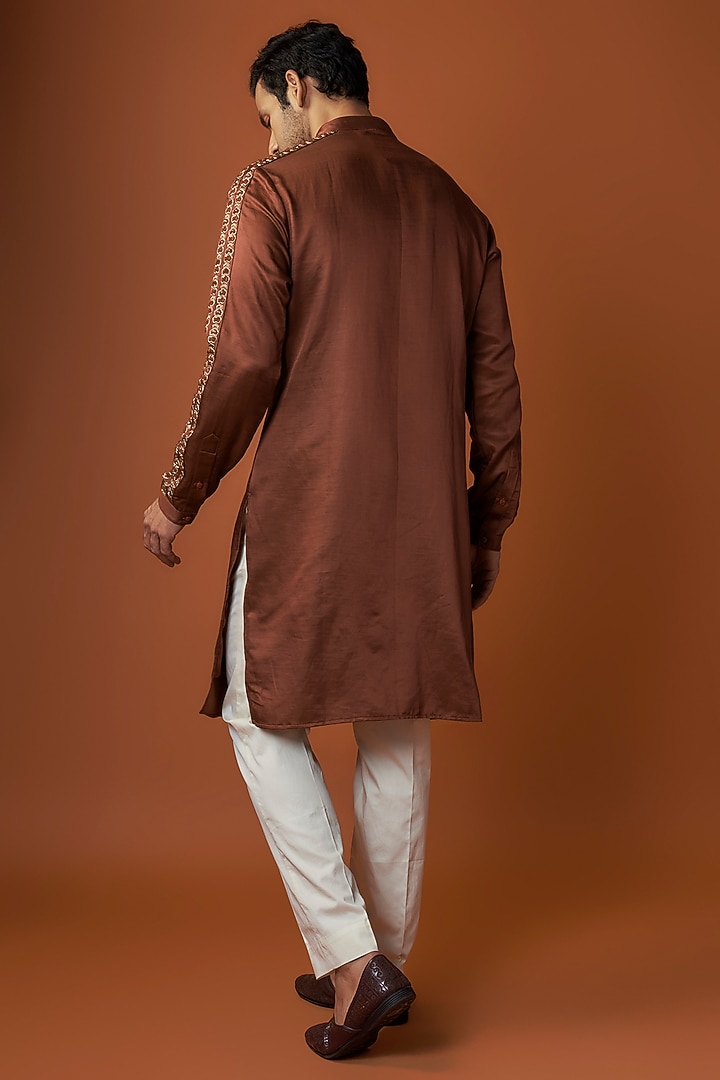 Rust Linen Satin Embroidered Kurta by Kunal Rawal at Pernia's Pop Up Shop