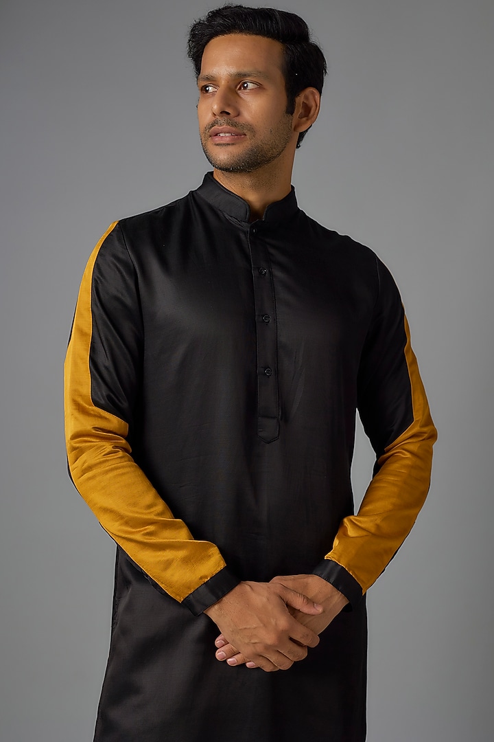 Black & Mustard Linen Satin Kurta by Kunal Rawal at Pernia's Pop Up Shop