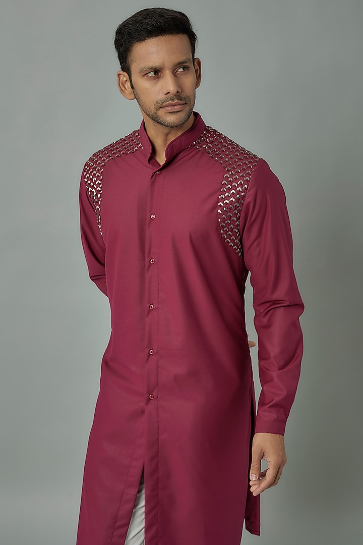 Fuchsia Pink Linen Satin Embroidered Kurta by Kunal Rawal at Pernia's Pop Up Shop