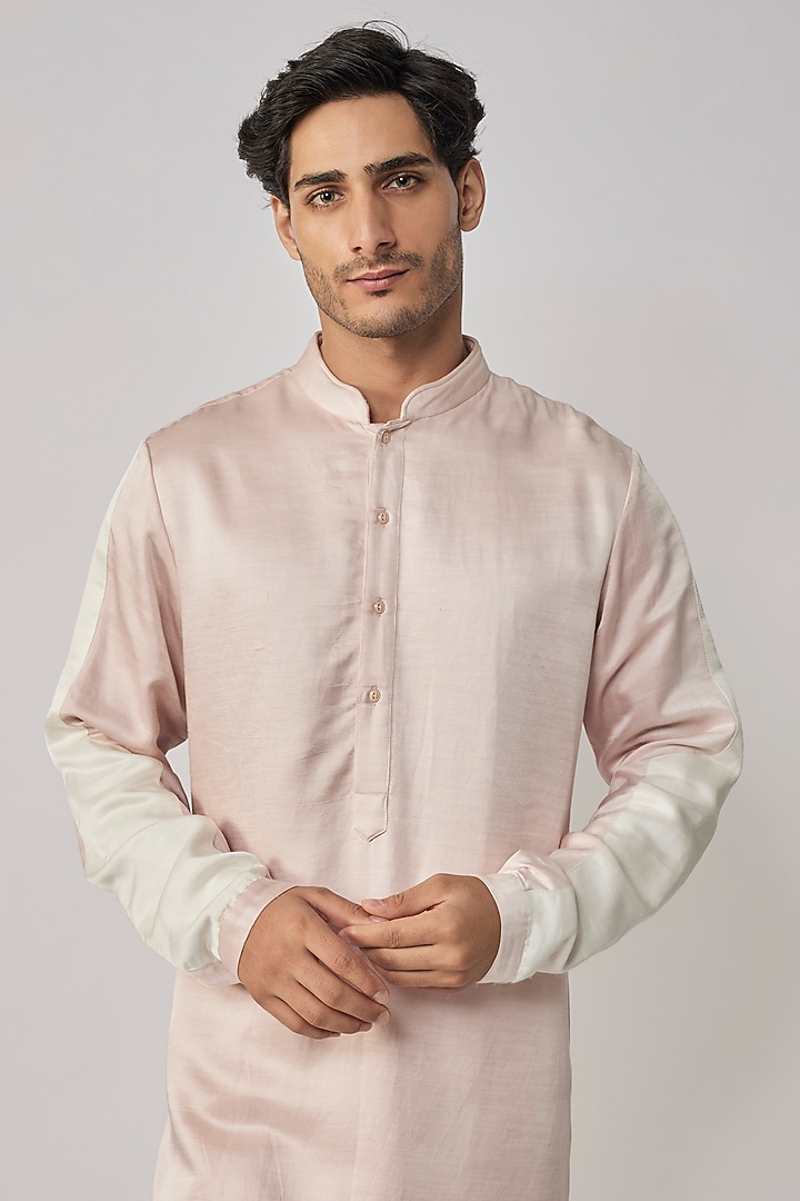 Blush Pink Linen Satin Embroidered Kurta by Kunal Rawal at Pernia's Pop Up Shop