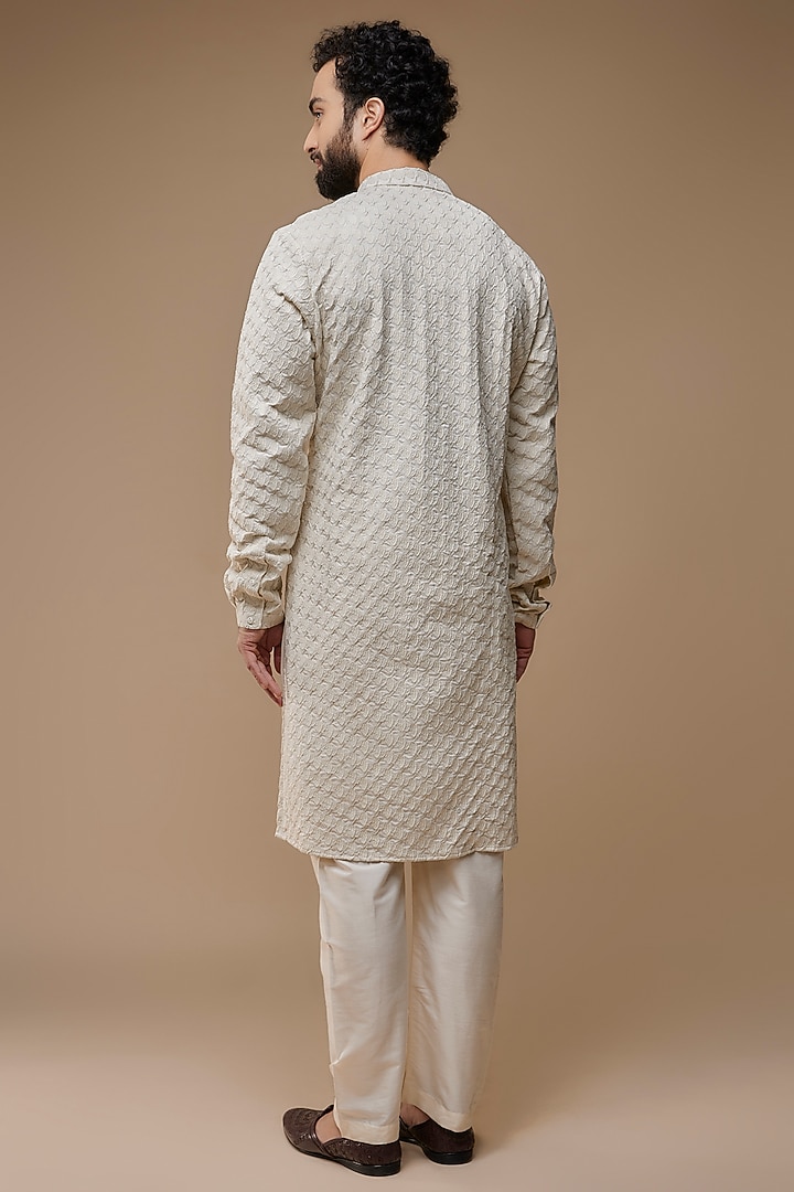 Vanilla White Viscose Embroidered Kurta by Kunal Rawal at Pernia's Pop Up Shop