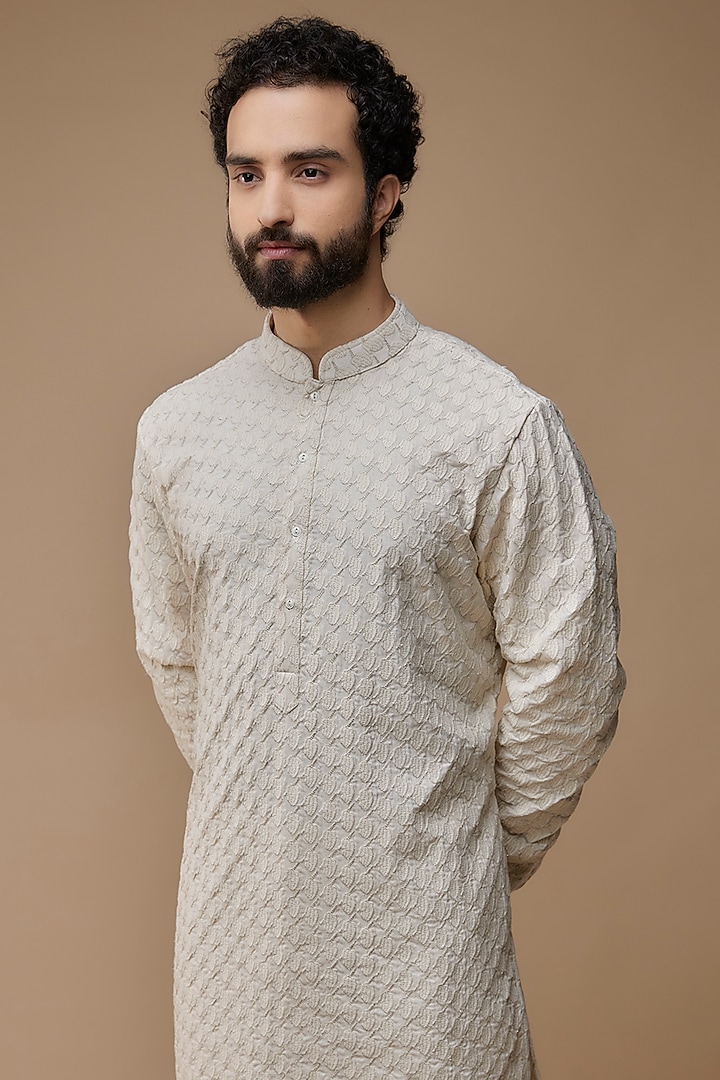 Vanilla White Viscose Embroidered Kurta by Kunal Rawal at Pernia's Pop Up Shop