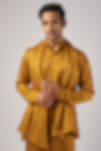 Mustard Linen Satin Embroidered Kurta With Stole by Kunal Rawal at Pernia's Pop Up Shop