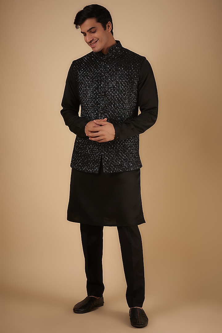 Black Suiting Hand Embroidered Bundi Jacket Set by Kunal Rawal