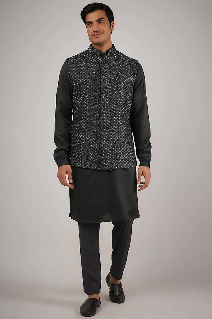 Charcoal Grey Suiting Thread Embroidered Nehru Jacket Set by Kunal Rawal at Pernia's Pop Up Shop