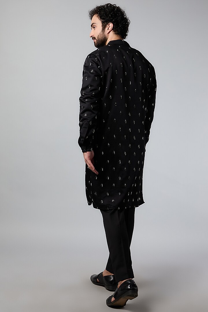 Black Linen Satin Floral Pattern Kurta by Kunal Rawal at Pernia's Pop Up Shop