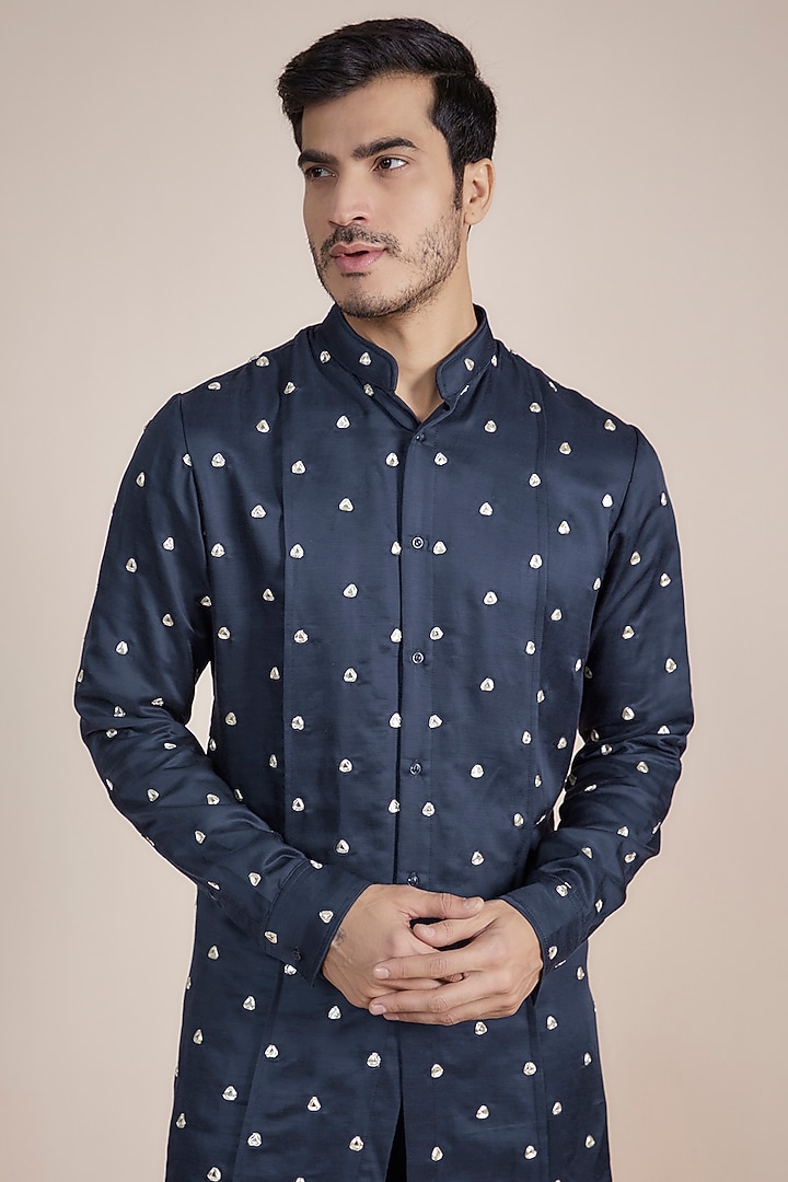 Navy Blue Linen Satin Mirror Motif Embroidered Kurta by Kunal Rawal at Pernia's Pop Up Shop