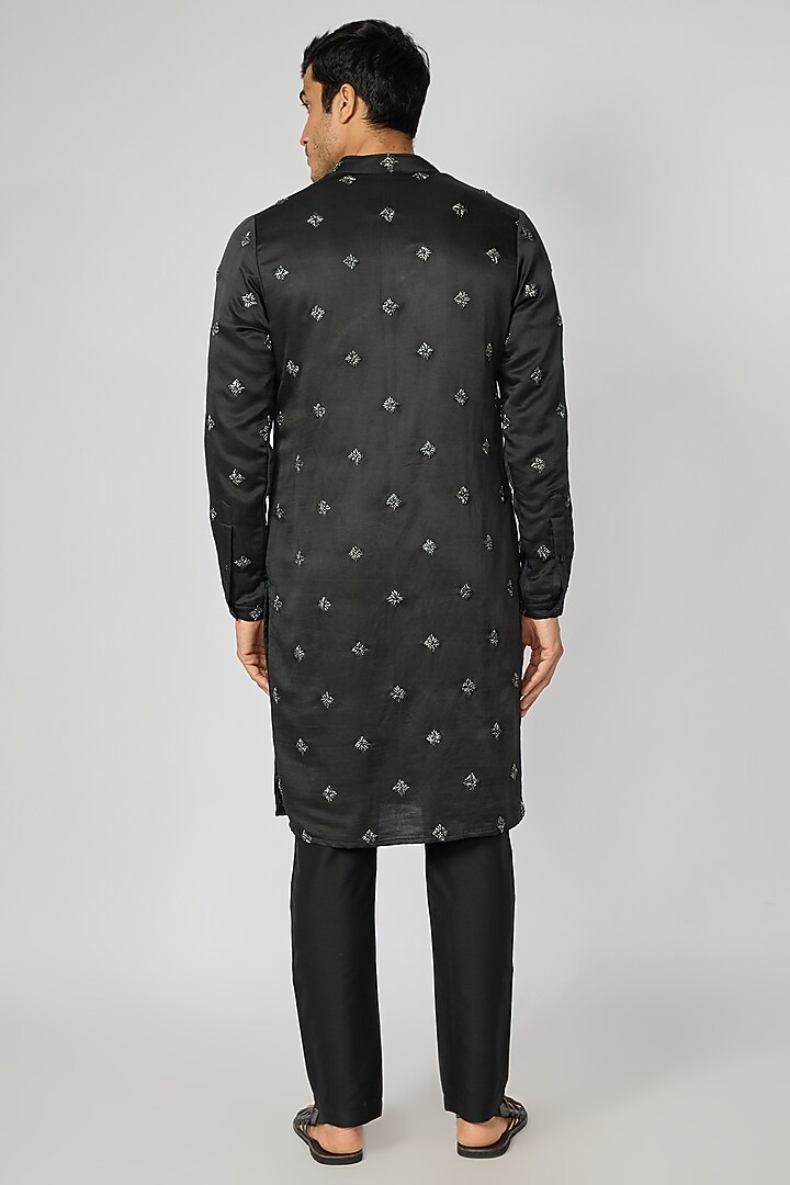 Charcoal Linen Satin Kurta by Kunal Rawal at Pernia's Pop Up Shop