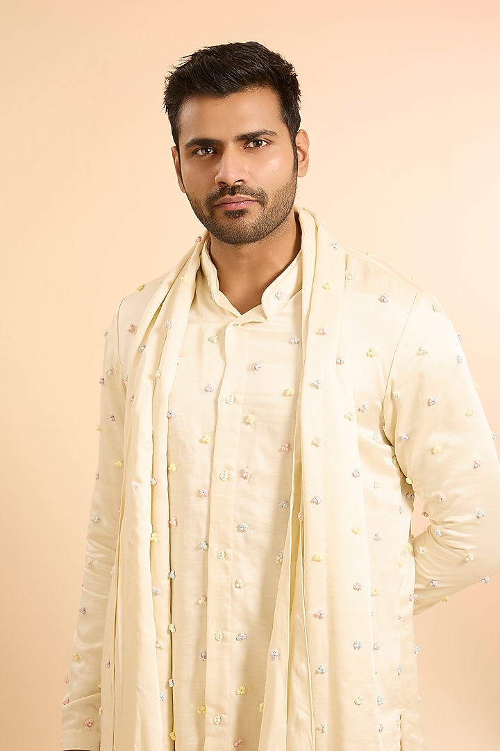 Vanilla-Colored Linen Satin Kurta With Dupatta by Kunal Rawal at Pernia's Pop Up Shop