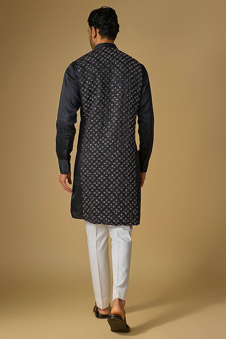 Charcoal Grey Blended Silk Kurta by Kunal Rawal at Pernia's Pop Up Shop