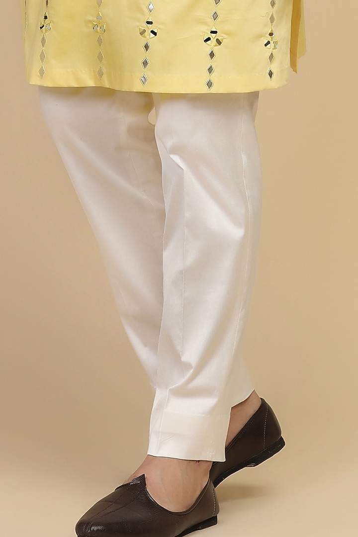 Yellow Giza Cotton Mirror Embroidered Kurta Set by Kushal's Men at Pernia's Pop Up Shop