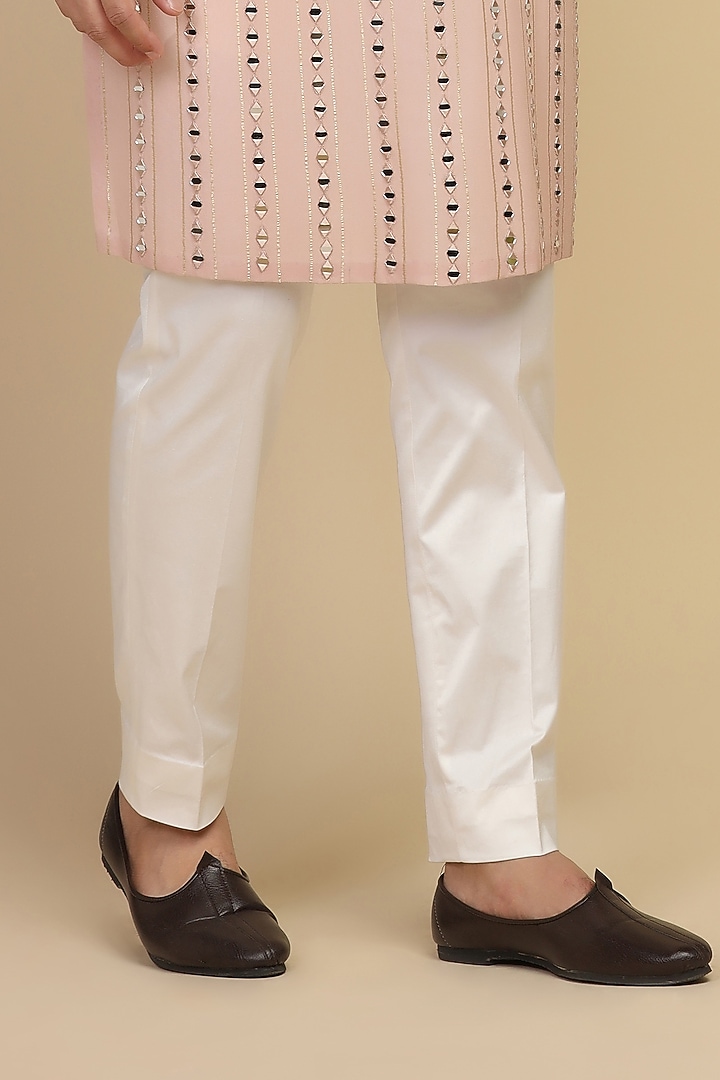 Dusty Pink Georgette Mirror Embroidered Kurta Set by Kushal's Men at Pernia's Pop Up Shop