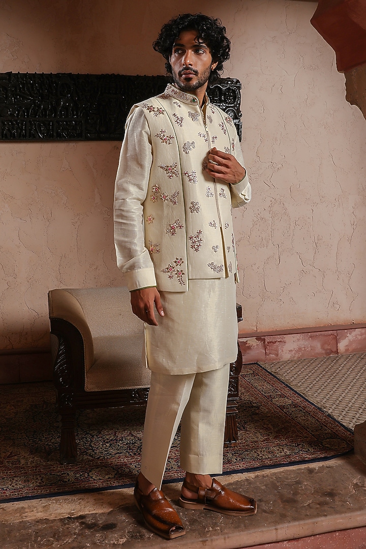 Almond Ivory Zari Satin Thread Embroidered Bundi Set by Kushal's Men at Pernia's Pop Up Shop