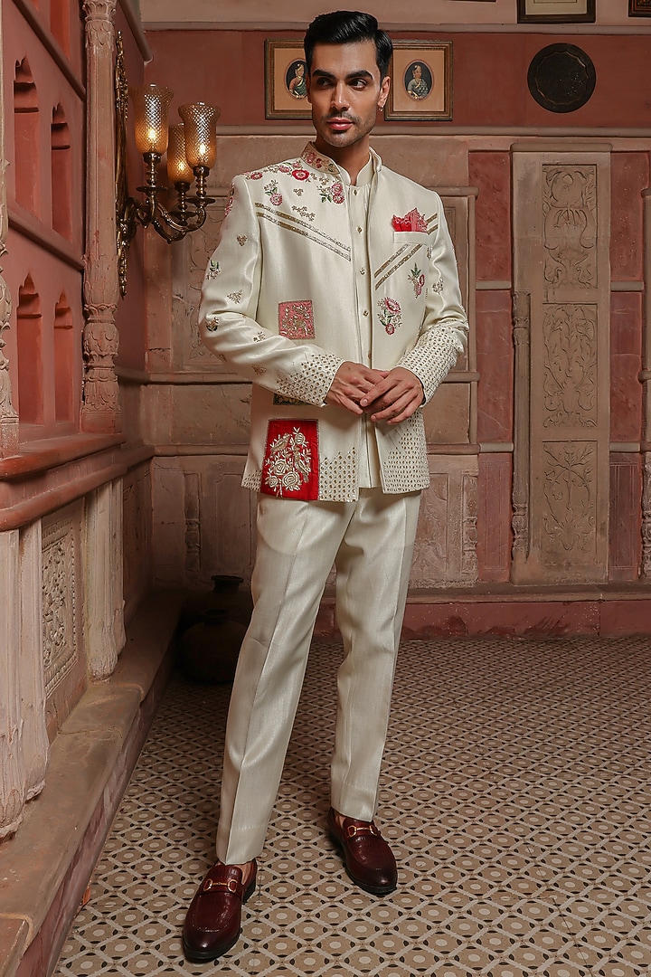 Pastel Ivory Shimmer Silk Bugle Beads Embellished Bundi Set by Kushal's Men at Pernia's Pop Up Shop