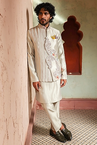 Platinum Grey Shimmer Silk Zari Embellished Bundi Set by Kushal's Men