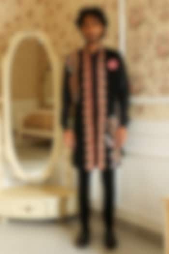 Black Imported Crepe Thread Embellished Indo-Western Set by Kushal's Men at Pernia's Pop Up Shop