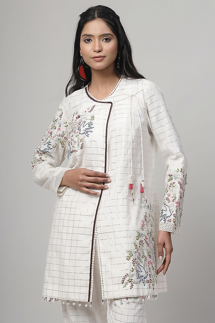 White Chanderi Embroidered Jacket Set by Kushani at Pernia's Pop Up Shop