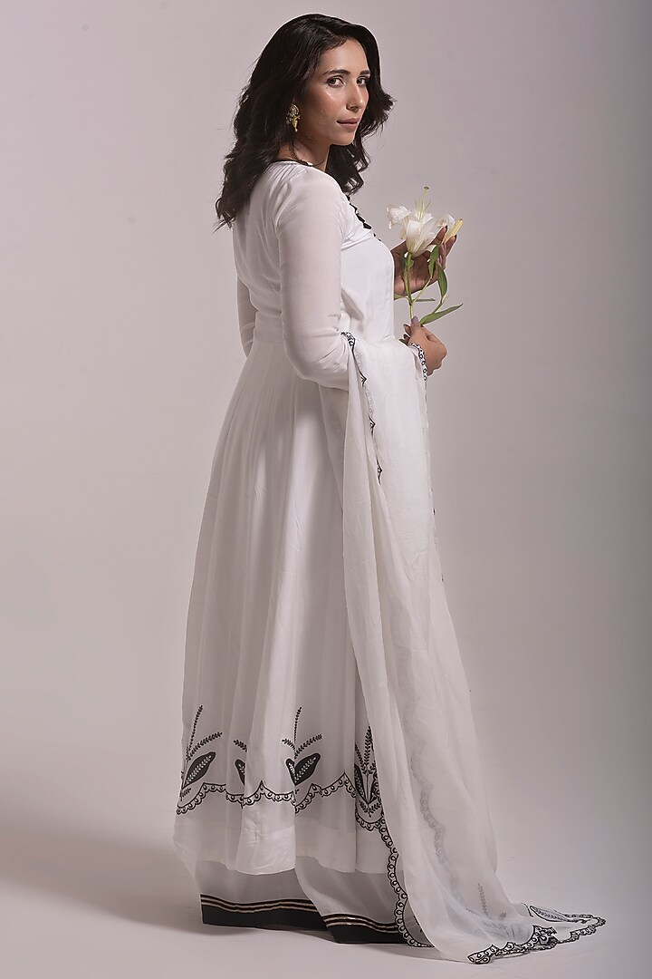 Porcelain White Cotton Silk Applique Embroidered Party Wear Anarkali Set by Kushani at Pernia's Pop Up Shop